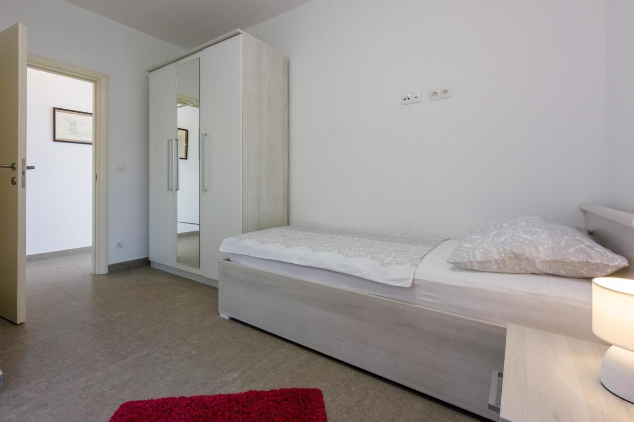 Anton 1 Apartment Crikvenica Exterior photo